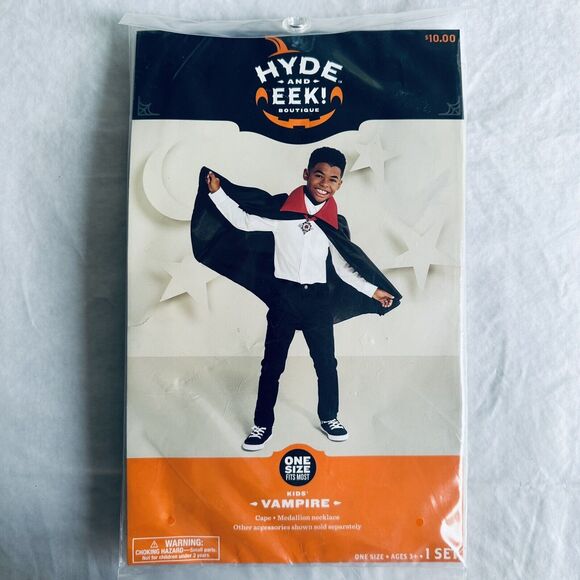 Vampire Costume Cape and Medallion Neckpiece Kids Halloween Costume One Size - Picture 2 of 3